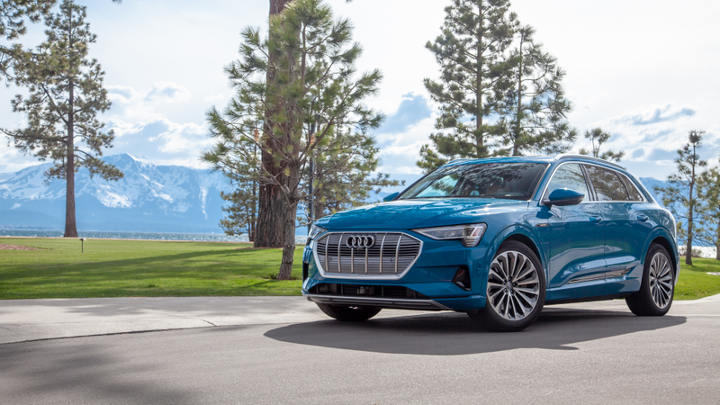 Illustration for article titled The 2019 Audi E-Tron Makes a Strong Case for Choosing Charge Speed Over Range